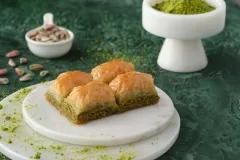 Fıstıklı Baklava 1 KG