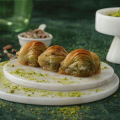 Midye Baklava
