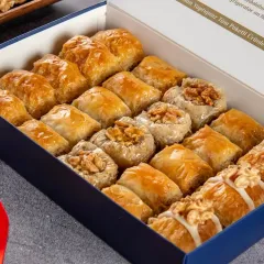 Standart Kutuda Cevizli Karışık Baklava